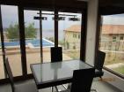 Luxuriöse 3-stöckige Villa 200 m2 in Bar City mit Pool und Panoramablick auf das Meer