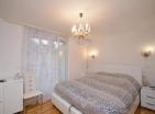 Malerisches 3-stöckiges Haus in Krašići mit Meerblick, 30 m vom Meer entfernt