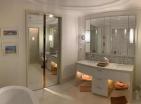 Luxuswohnung 80 m2 im Regent Hotel, Porto Montenegro