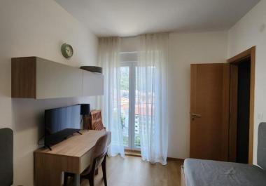 Wohnung zu verkaufen in Budva