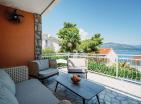 Atemberaubende Villa 142 m2 in Krasici, nur 60 m vom Meer entfernt mit Panoramablick