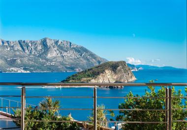 Wohnung kaufen in Budva