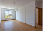 Neue Meerblick-Wohnung 41 m2 in Becici, zu Fuß zum Strand