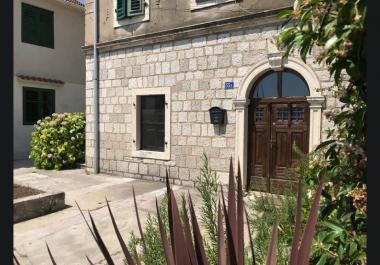 Wohnung in Tivat