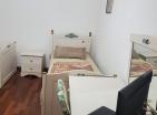 Bezaubernde Meerblick-Wohnung 107 m2 in Rafailovići mit Terrasse