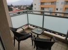 Charmante 1-Zimmer-Wohnung in Podgorica Stadt Kej mit Terrasse und Garage