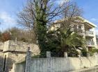 Luxuriöse Villa mit riesigem Weinberg und Pool neben Virpazar, Montenegro