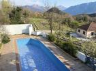 Luxuriöse Villa mit riesigem Weinberg und Pool neben Virpazar, Montenegro