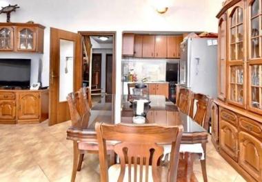 Wohnung zu verkaufen in Bijela