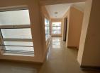 Atemberaubende 64 m2 große Wohnung mit einem Schlafzimmer in Petrovac mit Terrasse mit Meerblick