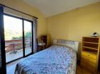 95 m2 große Wohnung mit Meerblick und 3 Schlafzimmern in Sutomore, 1300 m vom Meer entfernt