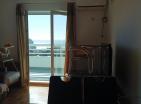 Atemberaubende Meerblick-Wohnung mit einem Schlafzimmer in Petrovac, nur 10 Minuten vom Meer entfernt