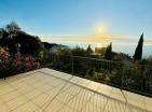 Atemberaubende Terrasse mit Meerblick 2-stöckiges Haus 85 m2 in Strandnähe