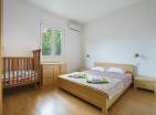 Exklusive Strandvilla in Kostanjica mit 4 Apartments: Minihotel mit Strand