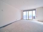 Neue Luxus-Meerblick-Wohnung in Tivat in der Bauphase