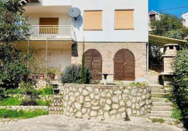 Villa in Dobra Voda