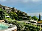 Luxuriöse 2-Zimmer-Wohnung in Dukley Gardens Villas, Budva auf 1 Linie