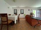 Luxuriöses 200 m2 großes Haus mit Meerblick in Sveti Stefan mit privater Terrasse