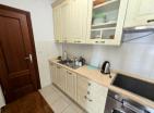 Möbliertes Apartment mit 2 Schlafzimmern, 75 m2, Meerblick, in der Nähe des Meeres