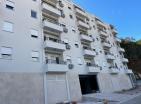 Wohnung 45 m2 in Budva mit 1 Schlafzimmer in einem Neubau 8 min zum Strand