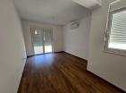 Wohnung 45 m2 in Budva mit 1 Schlafzimmer in einem Neubau 8 min zum Strand