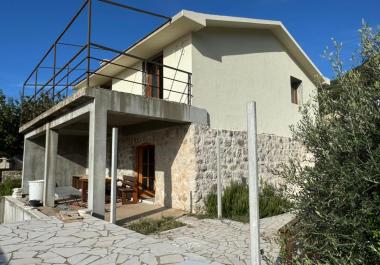 Haus kaufen in Budva