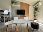 Charmante Budva 55 m2 Wohnung mit Terrasse und einem Schlafzimmer im 3. Stock