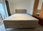 Charmante Budva 55 m2 Wohnung mit Terrasse und einem Schlafzimmer im 3. Stock