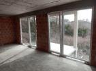 Ausverkauft : Neues 110 m2 großes Haus in Sutomore mit Meerblick