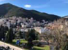 Renovierte Panorama-Wohnung von 87 m2 in Budva, nur wenige Schritte vom Meer entfernt