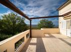 Luxuriöses 330 m2 großes Haus in Kavač, Tivat mit Meerblick und privatem Pool