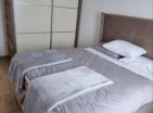 Geräumige neue moderne 61 m1 Wohnung in Dobra Voda mit Pool 900 m vom Meer entfernt