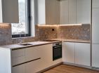 Modernes luxuriöses 102 m2 großes Apartment mit 2 Schlafzimmern in Boka Place, Tivat