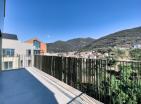 Modernes luxuriöses 102 m2 großes Apartment mit 2 Schlafzimmern in Boka Place, Tivat