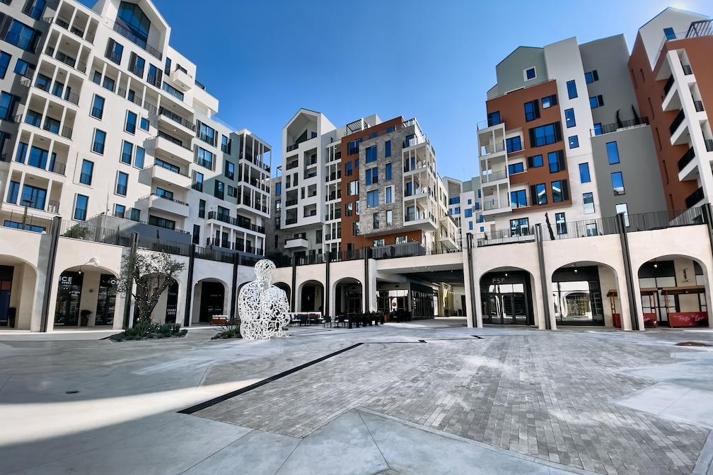 Modernes luxuriöses 102 m2 großes Apartment mit 2 Schlafzimmern in Boka Place, Tivat