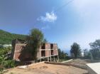 Atemberaubendes Hotel mit Meerblick und 30 Zimmern in der Nähe der Küste von Budva