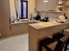 Atemberaubende Meerblick 103 m2 Villa in Budva mit mediterranem Charme zu verkaufen