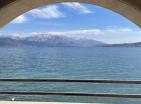 Die königliche Villa mit Strand in Đenovići, Herceg Novi zum Wohnen an der Adria
