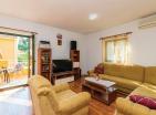 Atemberaubende 266 m2 Villa in Herceg Novi mit Pool und Meerblick zu verkaufen