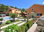 Atemberaubende 266 m2 Villa in Herceg Novi mit Pool und Meerblick zu verkaufen