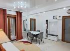 Luxuriöses Wohnen am Meer: Tivat Apartment 77 m2 nur 400 m vom Meer entfernt