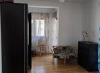 Atemberaubender Meerblick 107 m2 Wohnung in Budva mit zwei Schlafzimmern