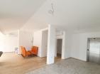 Luxuriöses Penthouse mit Meerblick in Petrovac mit moderner Einrichtung