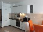 Duplex in Petrovac 67 m2 mit herrlichem Blick, Pool und Vermietungspotenzial