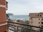 Atemberaubende 82 m2 große Wohnung mit Meerblick in Petrovac mit 2 Schlafzimmern in bester Lage