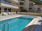 Gemütliche 49 m2 große 1-Zimmer-Wohnung in Petrovac in Residenz mit Pool
