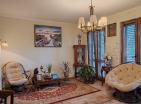 Charmante 67 м2 Wohnung in Petrovac mit Garten in Residenz mit Pool