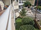 Sonnige 55 m2 Wohnung in Petrovac in Strandnähe, ideal zum Wohnen oder Mieten