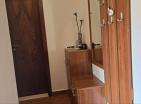 Sonnige 55 m2 Wohnung in Petrovac in Strandnähe, ideal zum Wohnen oder Mieten
