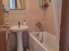Luxus und Meerblick 54 m2 Wohnung in Petrovac mit Pool und Parkplatz